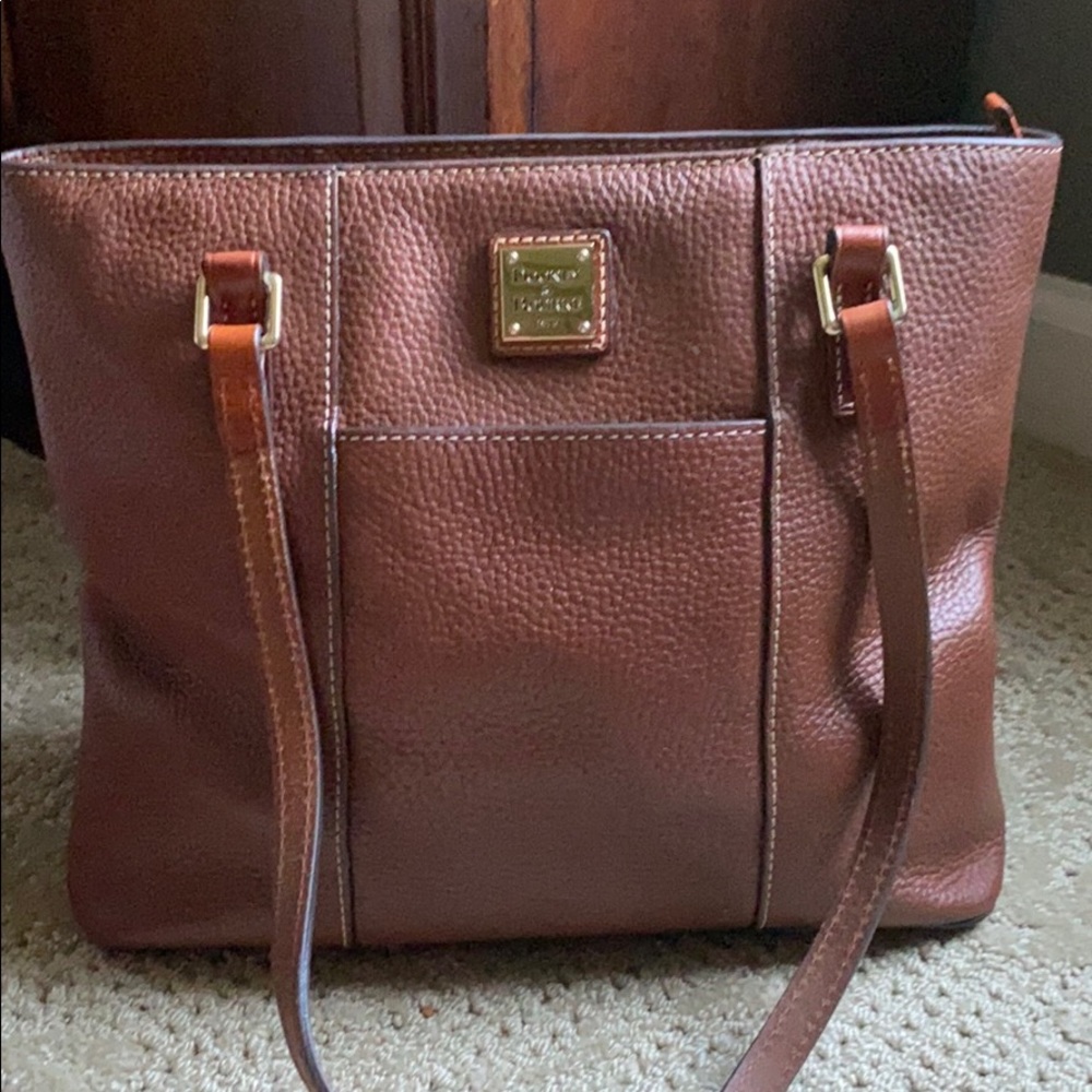 Dooney and Bourke 👜 Handbag